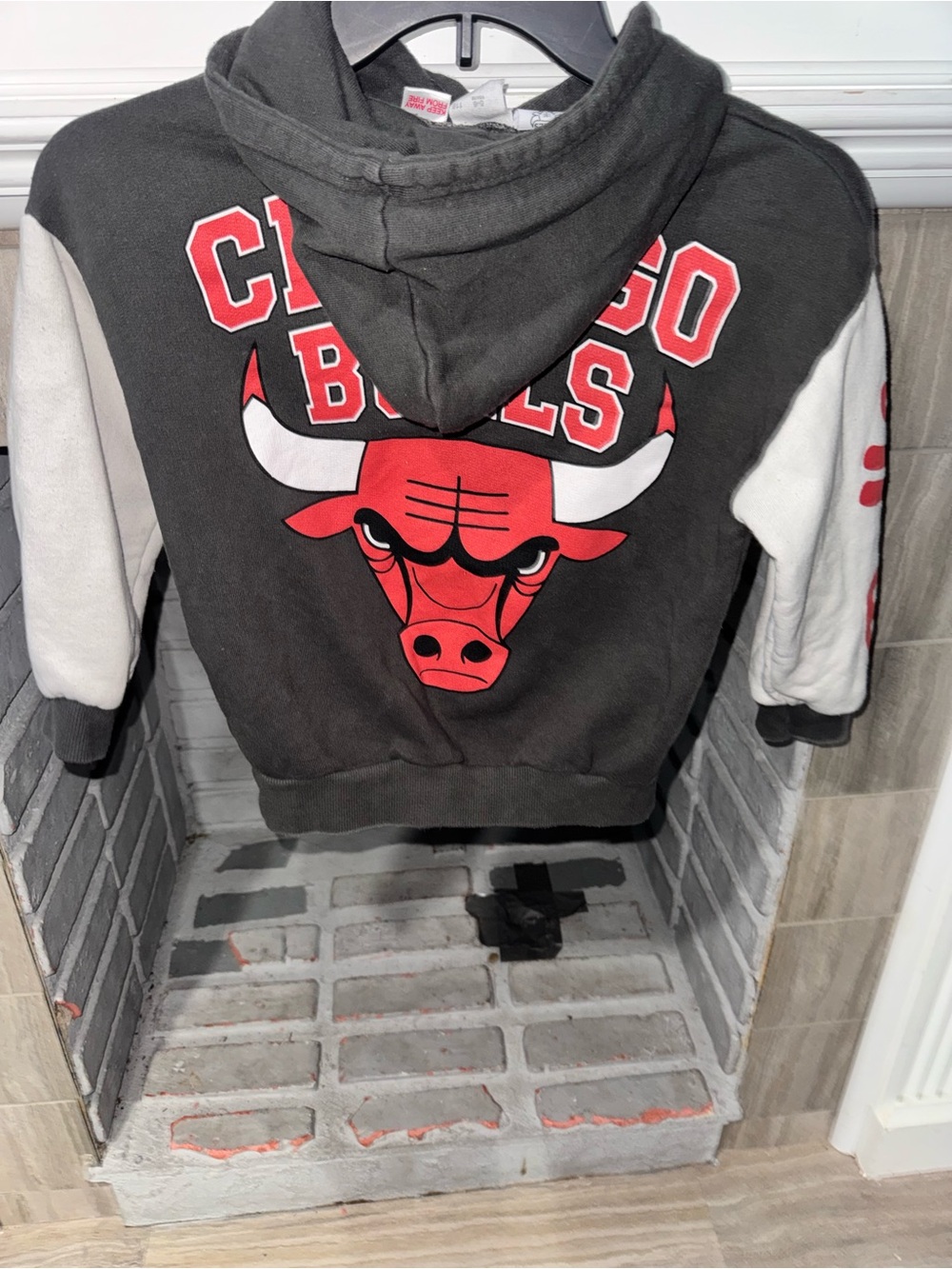 Zara kids Chicago Bulls Kids' Hoodie - Black & White with Red Logo